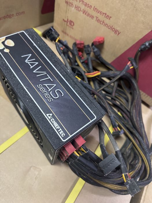 БЖ 1200W chieftec navitas Gold модульний