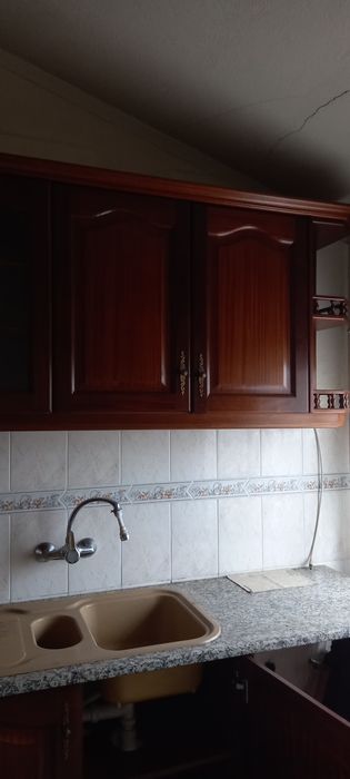 Móveis de cozinha em madeira