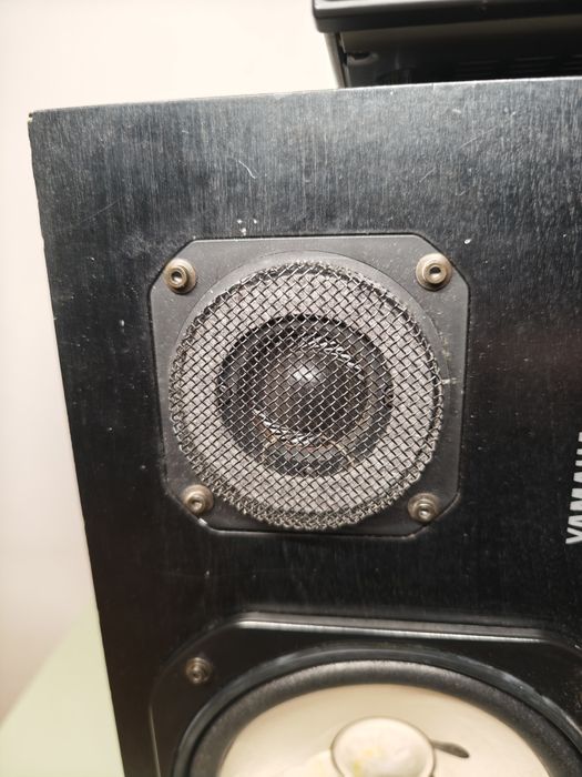 Yamaha NS10-m Studio + wzmacniacz Yamaha A100 (Zestaw)