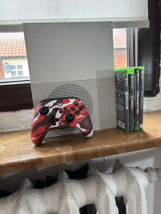 Konsola Xbox One S 1Tb + pad + 4 gry OKAZJA!!!