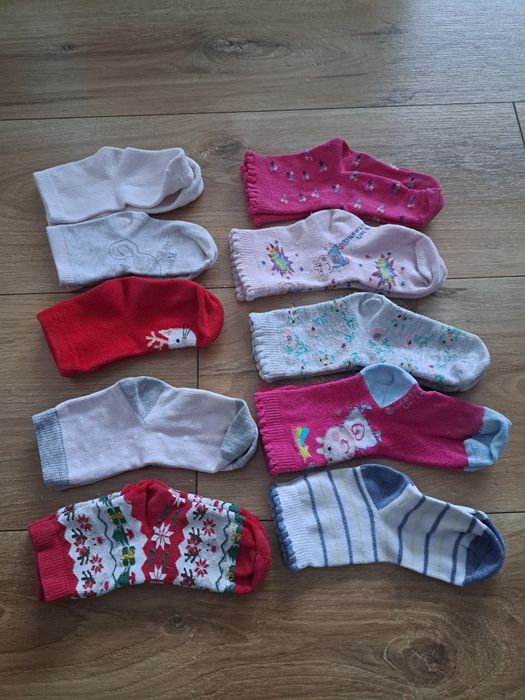 Skarpetki dziewczęce rozm 21-23