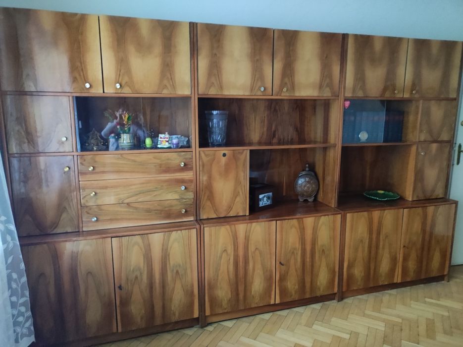 Meblościanka koniec lat 70, połysk, 4 el. + Ława rozkładana GRATIS!!!