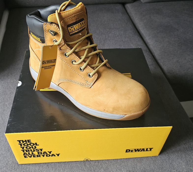 Buty robocze Dewalt Mason z stalowym noskiem .