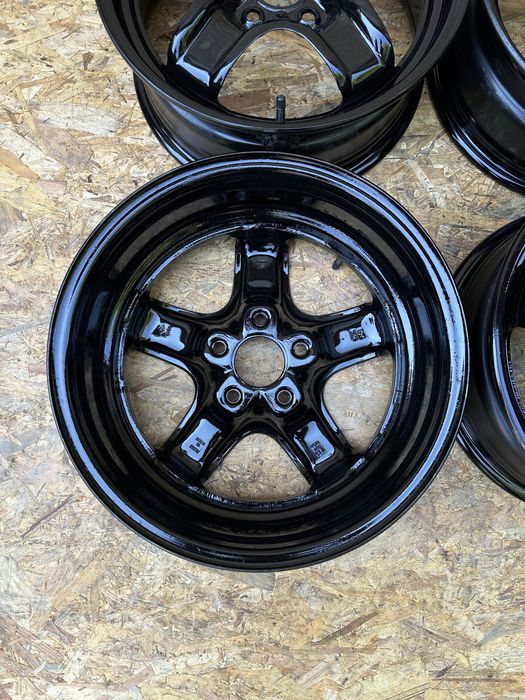 Диски5/114.3R16 ET41  ЦО(діа)66.1титани диски.