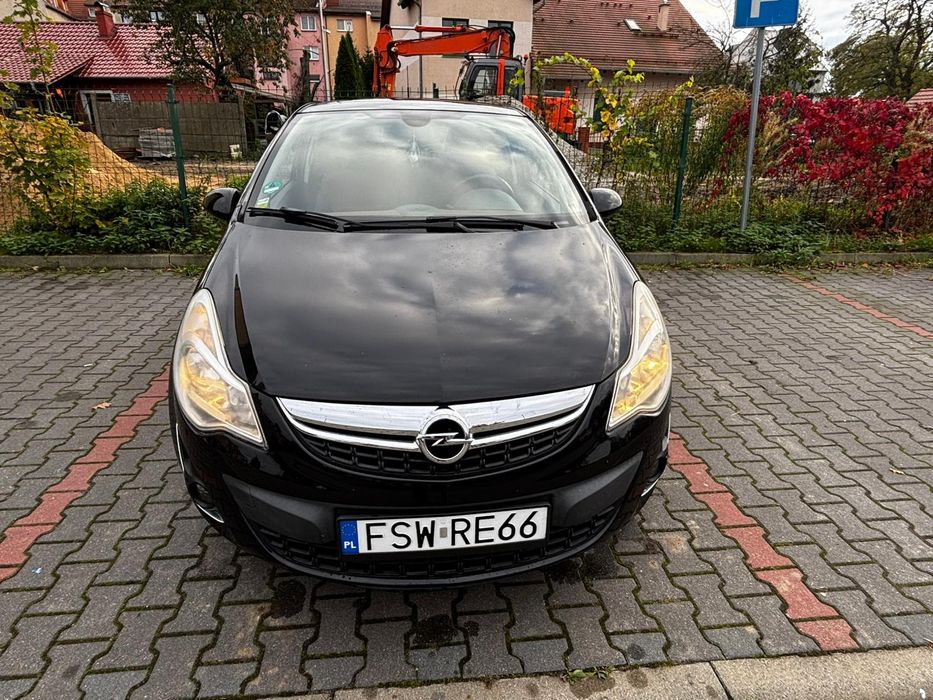 Opel Corsa  1.3cdti 2011r Bogata opcja serwisowana