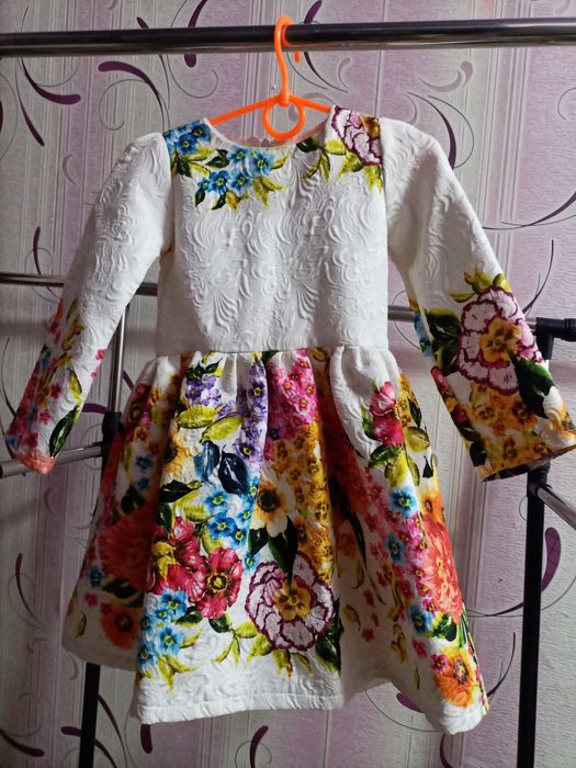 Плаття для дівчинки