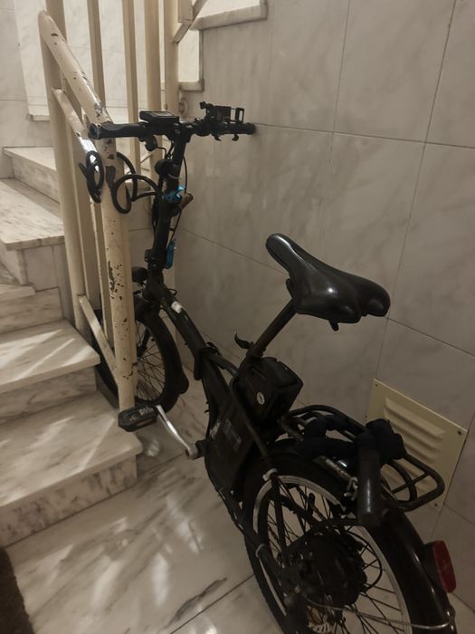bicicleta eletrica .