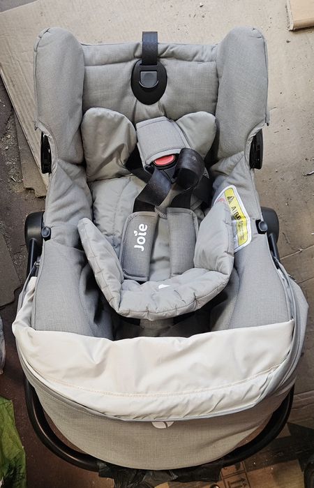 Carrinho bebe  Joie bom estado