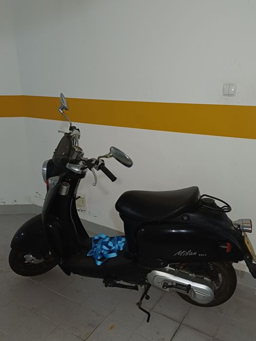 Scooter Milan 50