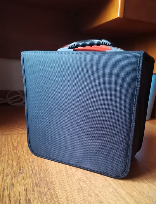 CD Filing Case 400423919692945172481