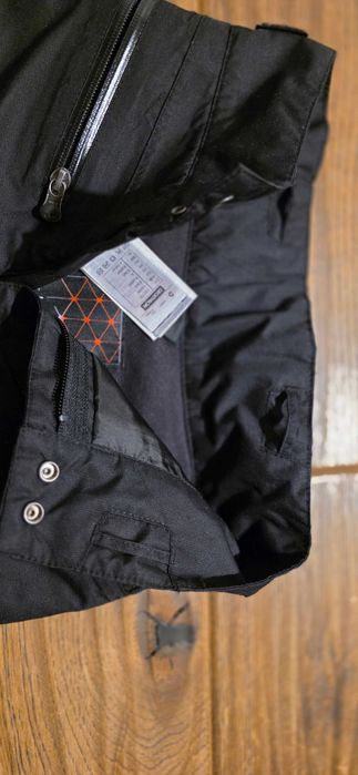 Spodnie narciarskie Wedze i rękawiczki Hi-Tec + gratis