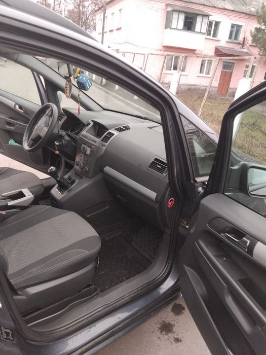 Опель Зафира 1.6 бенз.