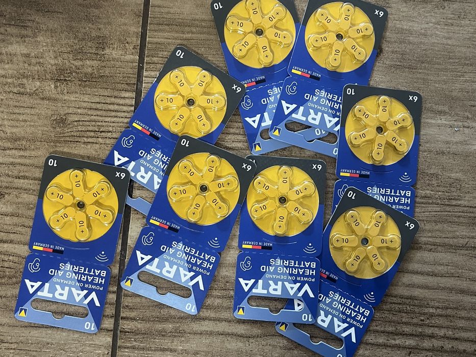 Baterie Varta typ 10 (PR70) do aparatów słuchowych.