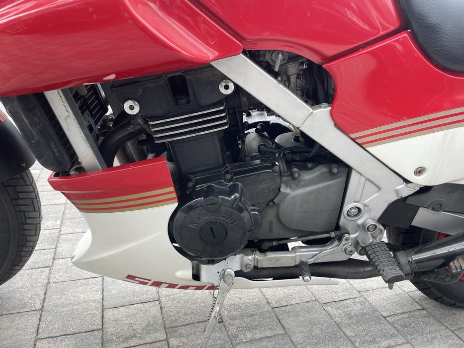 Części Kawasaki GPZ 500s