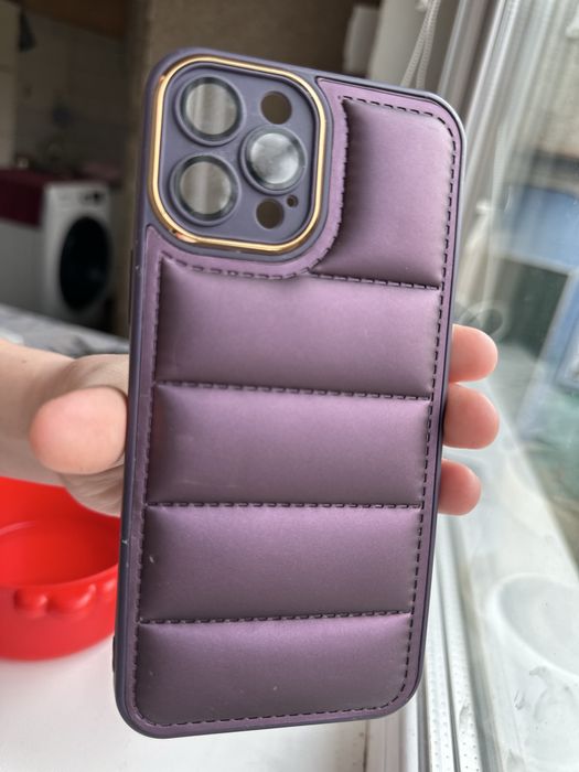 Чохол для iphone 12 pro max з перфорацією та стьобаним дизайном