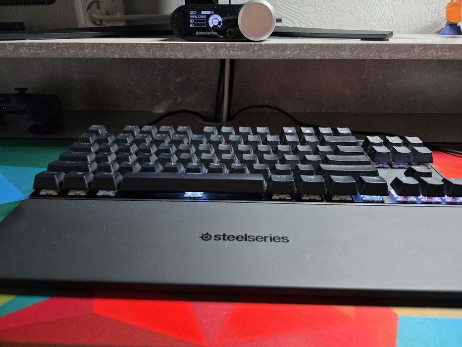 Обменяю клавиатуру SteelSeries Apex Pro TKL gen 3