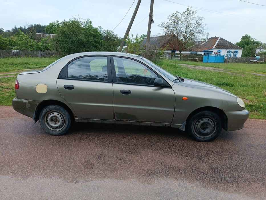 Daewoo Lanos 2007 року