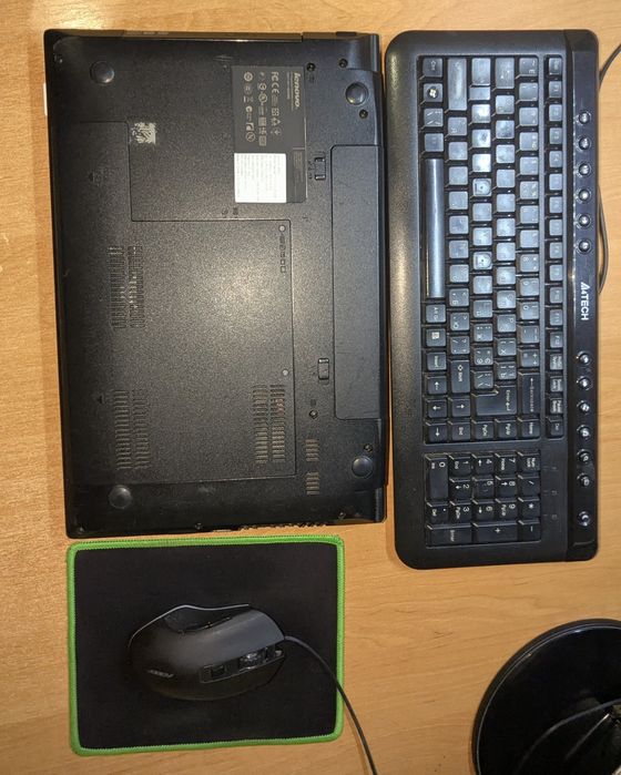 Lenovo B590 + Монітор та аксесуари