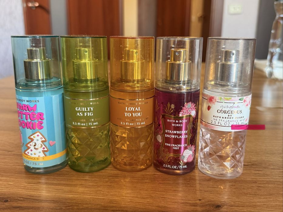 Спреї від Bath and body works, Victoria secret та лосьйони