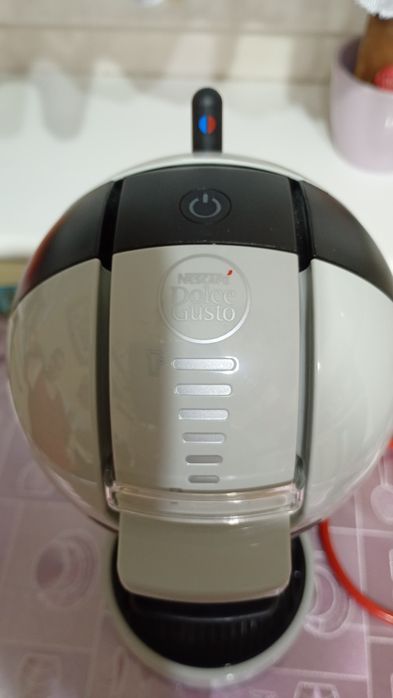 Ekspres na kapsułki dolce gusto KRUPS