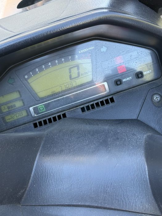 Vendo susuki burgman 650 executive