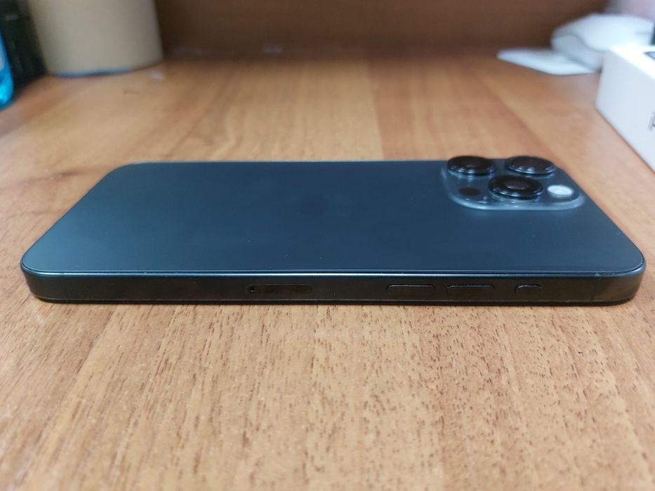 IPhone 15 Pro Max 512 gb
