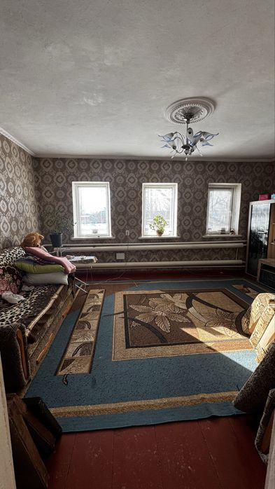 Будинок 10км від міста