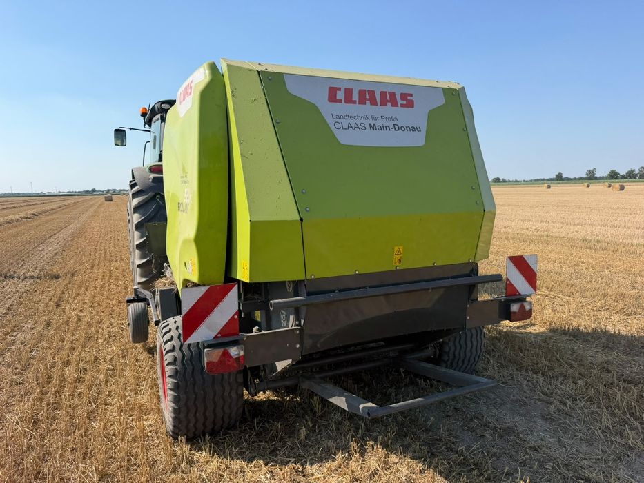 Claas Rollant 520 RC