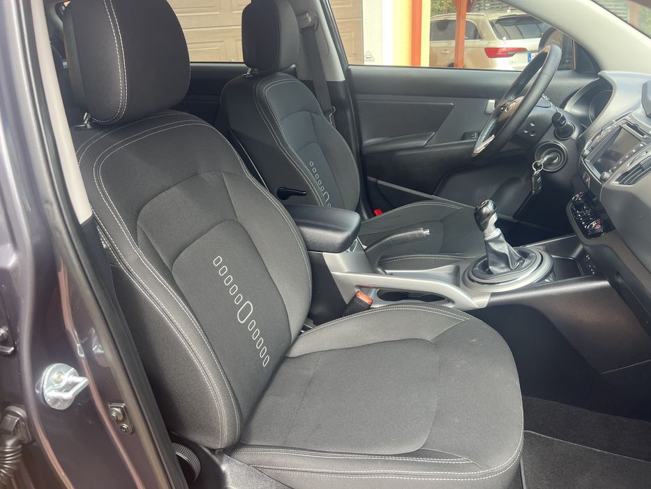 Kia Sportage  1.6gdi led kamera nawi serwis aso stan IDEALNY