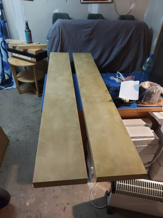 Półka wiisząca Ikea 2 szt chowane mocowanie