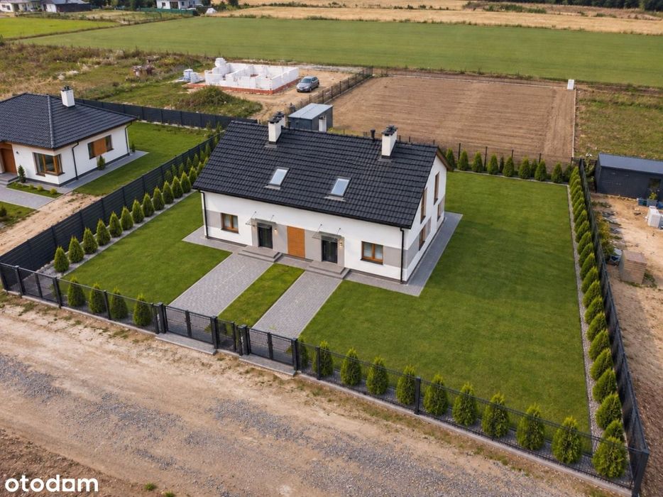 Nowy dom w zabudowie bliźniaczej