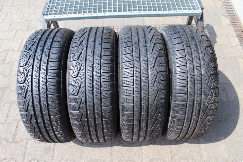 4x 225/55r17 pirelli winter 210 sottozero serie ii * rsc 97h 8mm