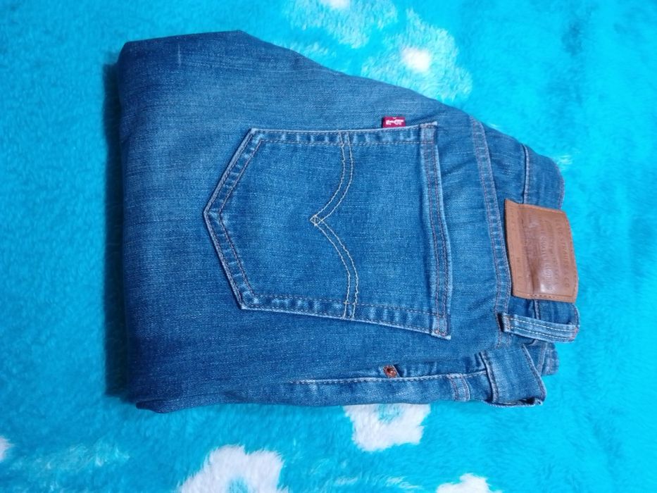 Vendo Calças da Levis