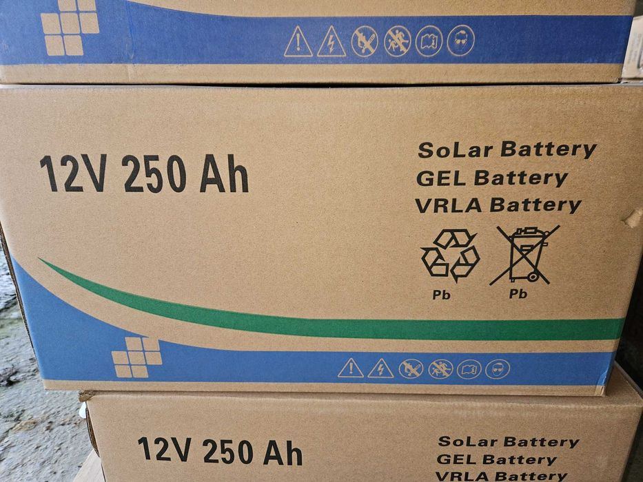 Bateria GEL   250 AH C10-- 290 euros