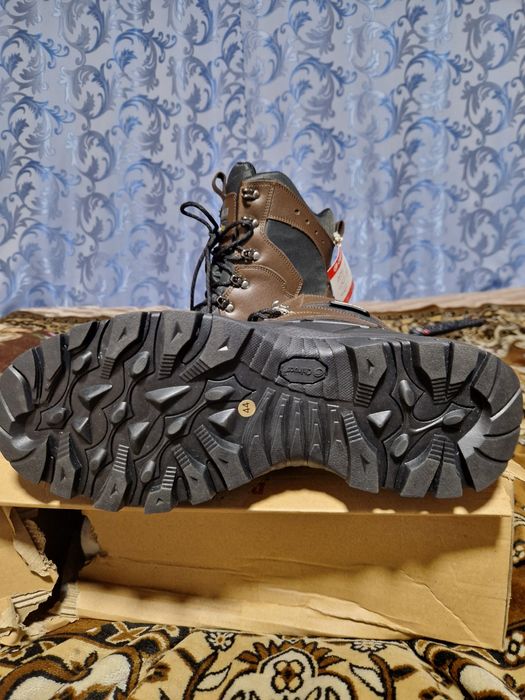 Берци боти сапоги.