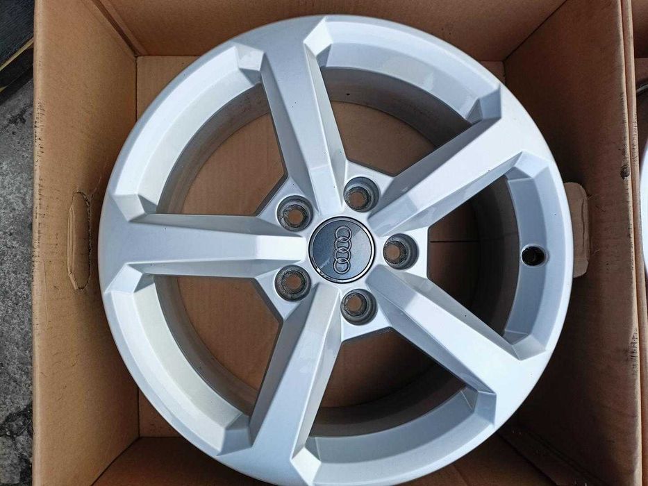 Oryginał felgi 16cali Audi Q2 Q3 A3 8P 8V A4 B7 A6 C6 nr6043