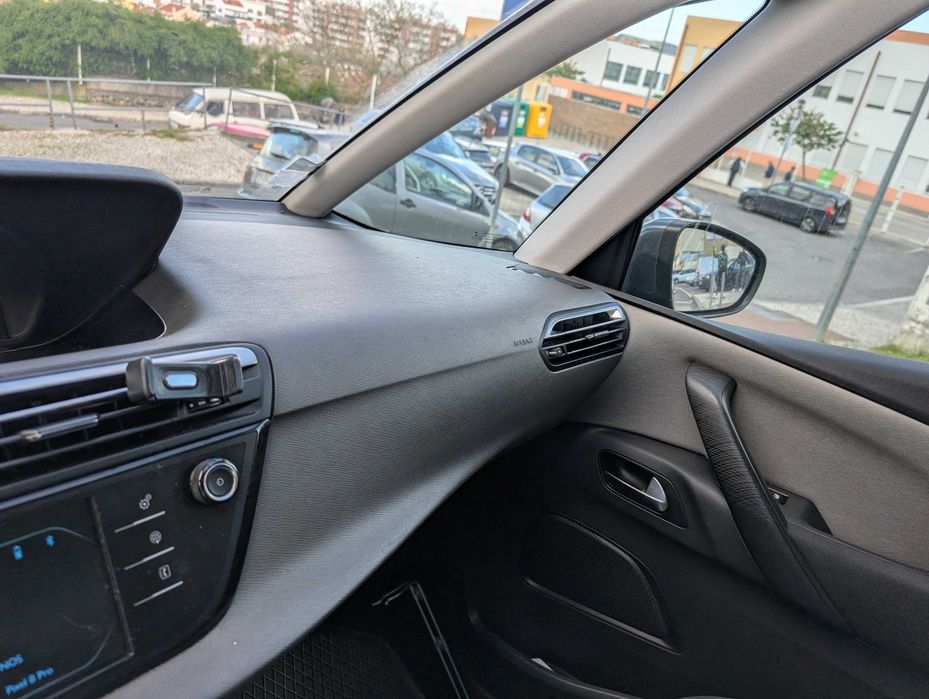 C4 PICASSO 5+2 lugares