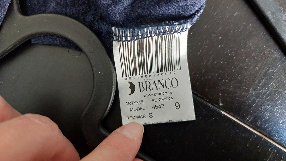 Granatowa ciepła sukienka ciążowa