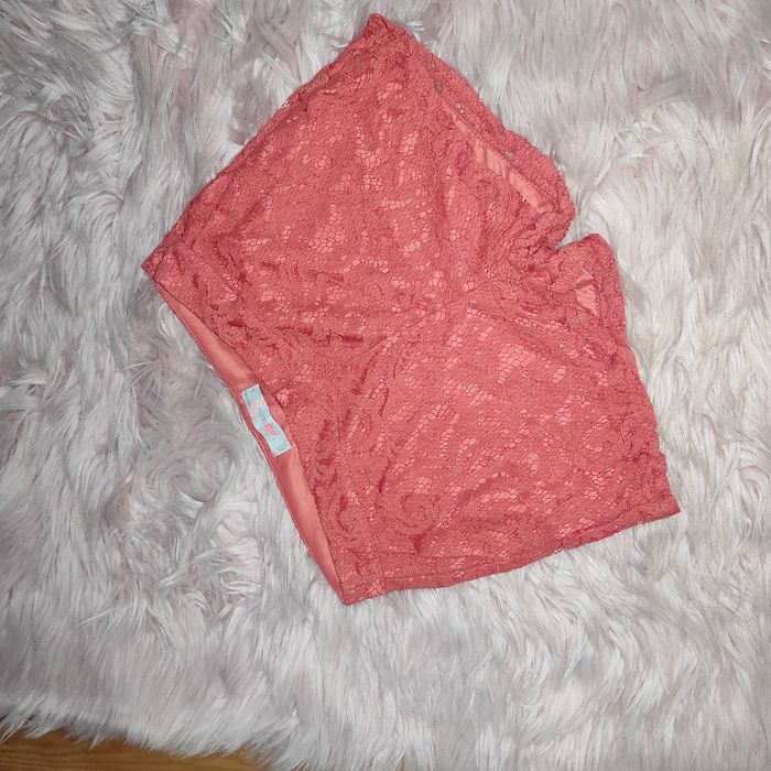 Spodenki koralowe koronka L
