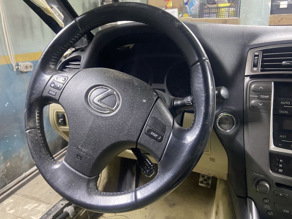Lexus is 2006 Салон, сидіння, карти, пластик, кермо, безпека, AirBag