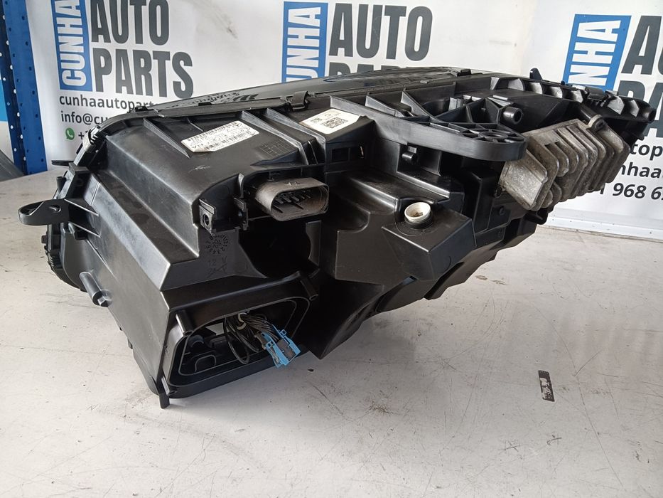 Ótica Original Mercedes Classe C W205 Led