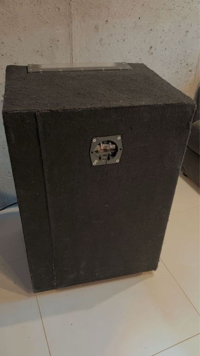 Subwoofer hifonics 500w rms (opis)