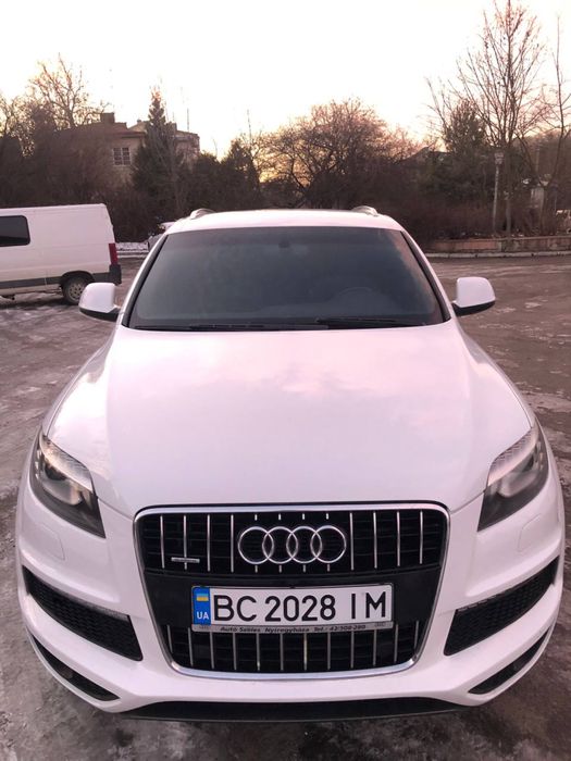 Audi q7 4,2 s line