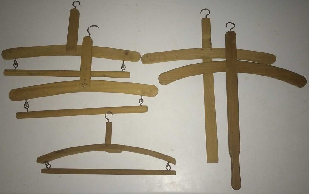 cabides antigos de madeira