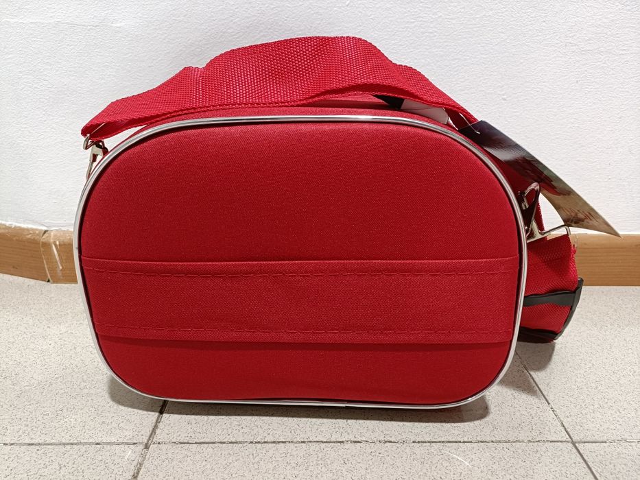 Nécessaire, prático e leve!