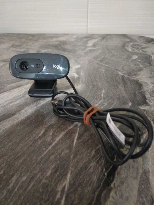 Вебкамера Logitech C270 HD 720p з мікрофоном USB для ПК та ноутбука