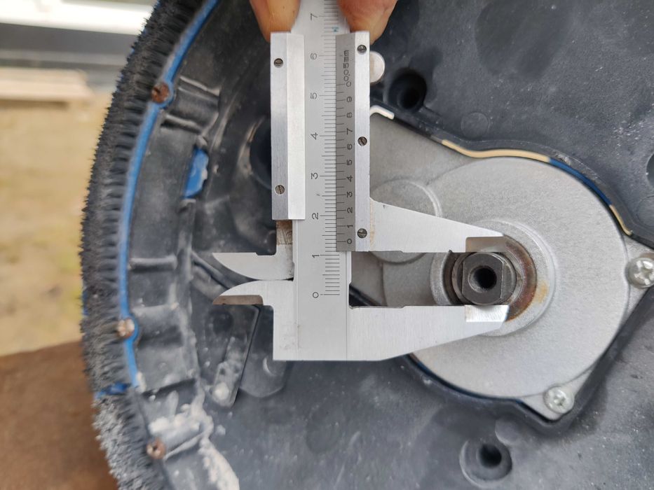 szlifierka do gładzi, żyrafa