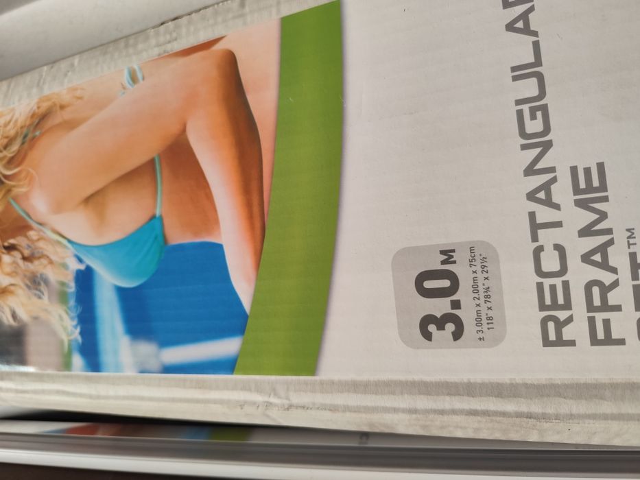 Piscina retangular, oferta de dispensador de cloro