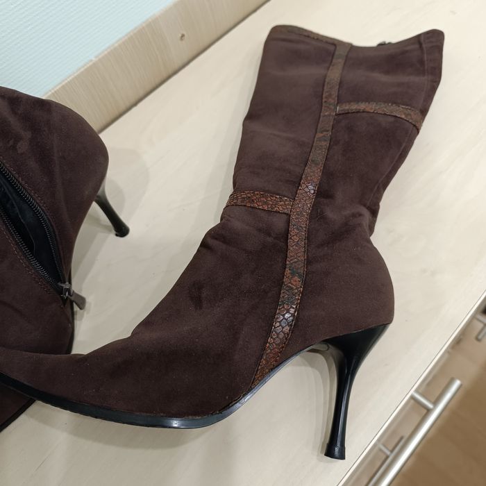 Сапоги  женские отдам за фрукты/сухофрукты