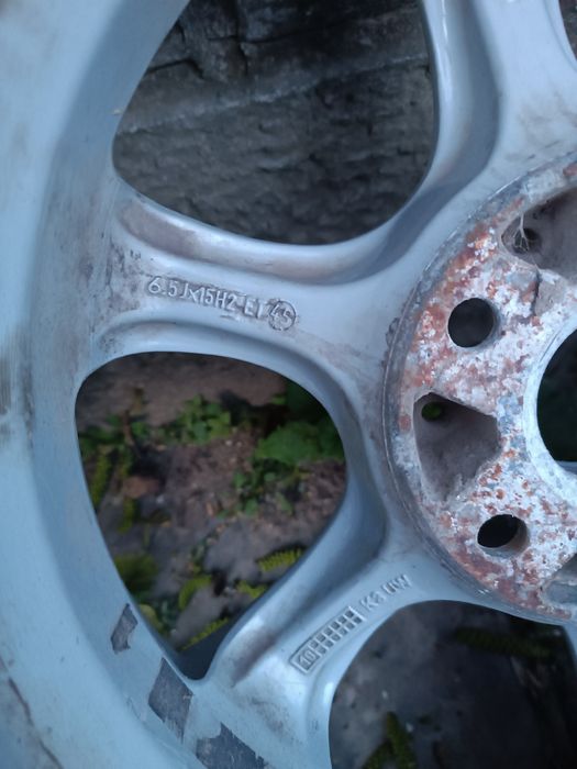 Диски легкосплавні .